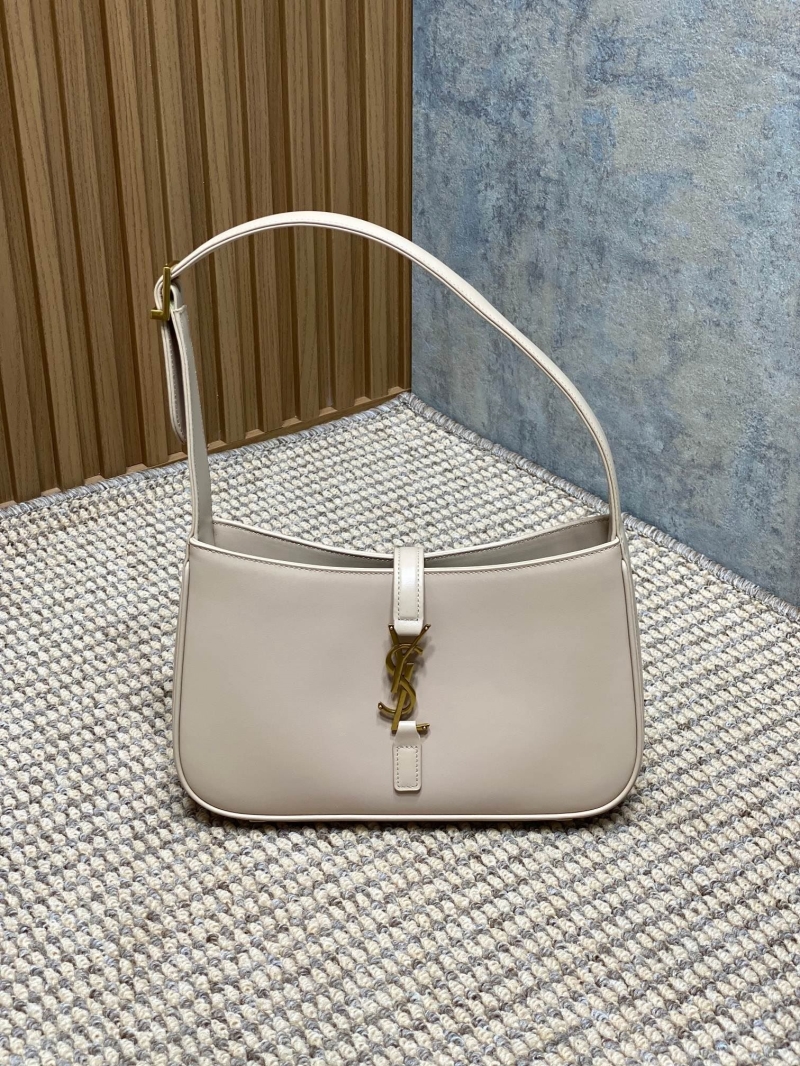 Y51 hobo bags